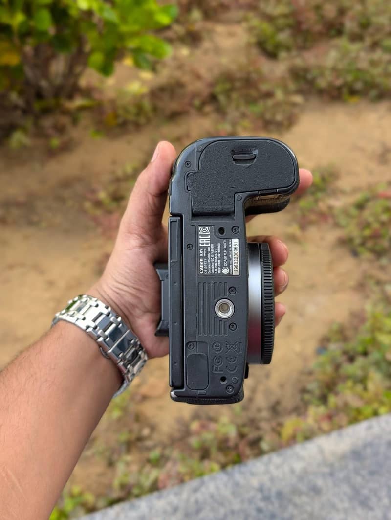 Cannon EOS R 7