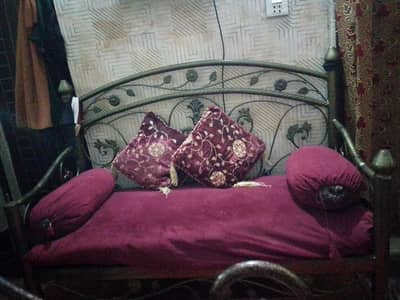 3 seater and 2 seater sofa