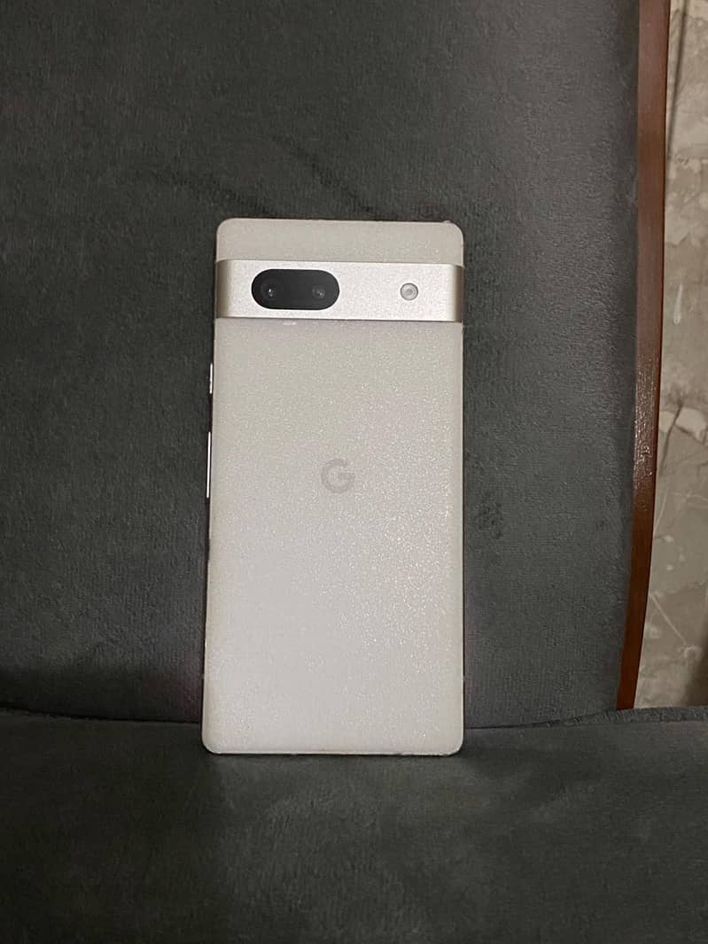 Google Pixel 7a 4