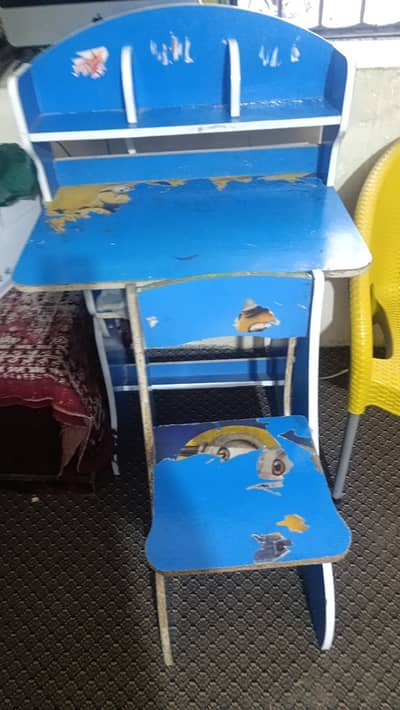 study table for kids