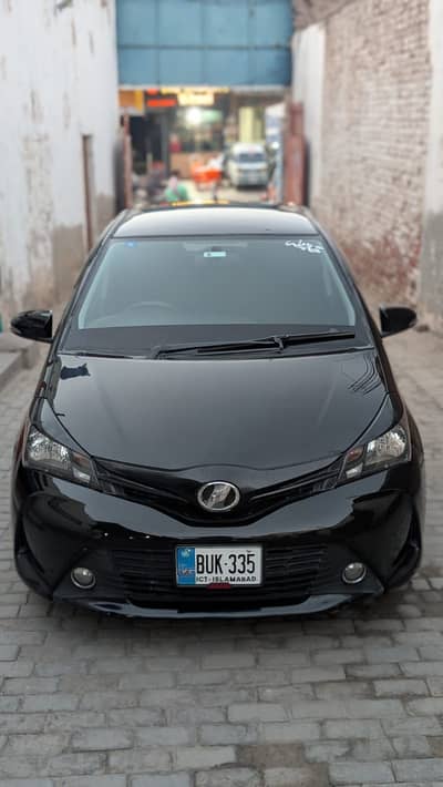 Toyota Vitz 2014 model import 2016