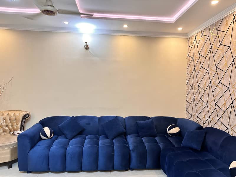 11 seater Bubble Sofa 3