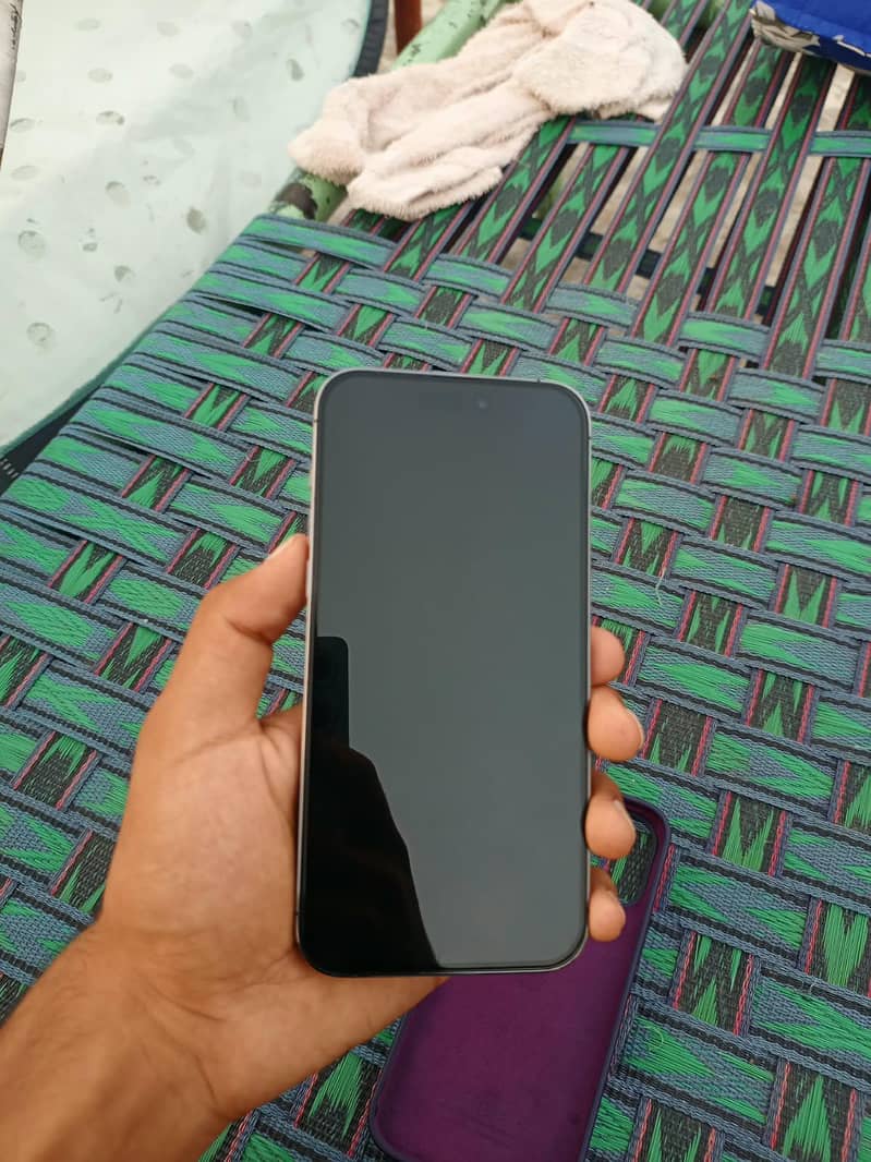 Apple iPhone 14 Pro Max 2