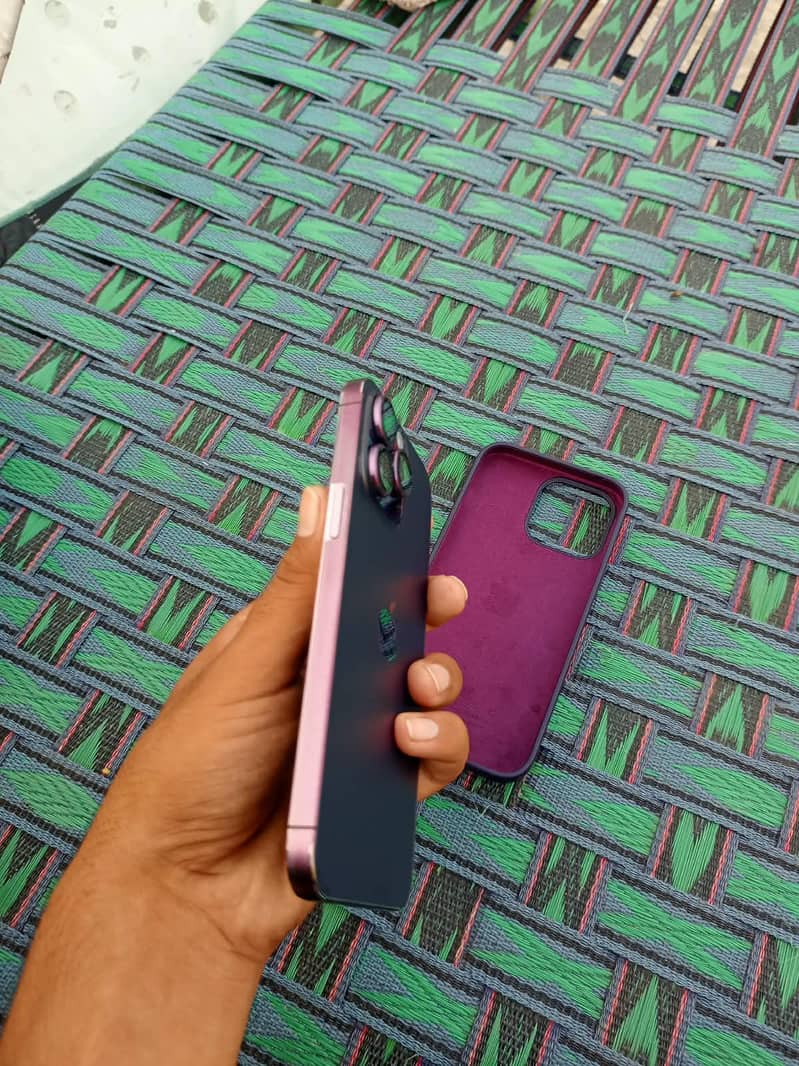 Apple iPhone 14 Pro Max 10