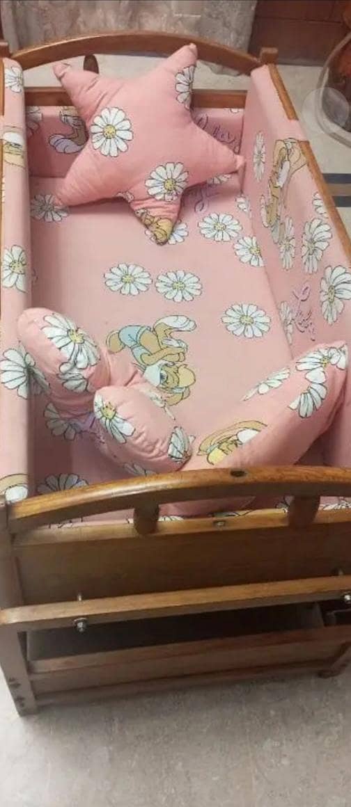 baby cot 2