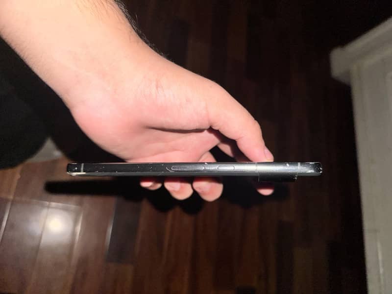 Google Pixel 8 Pro 4