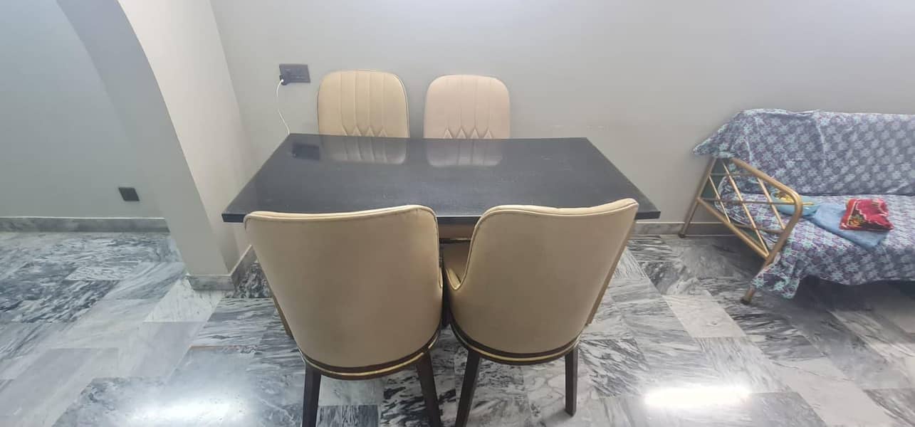 Dinning set 0