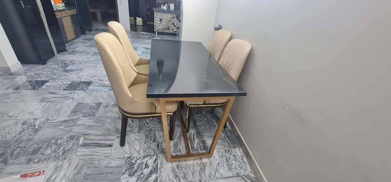 Dinning set 4
