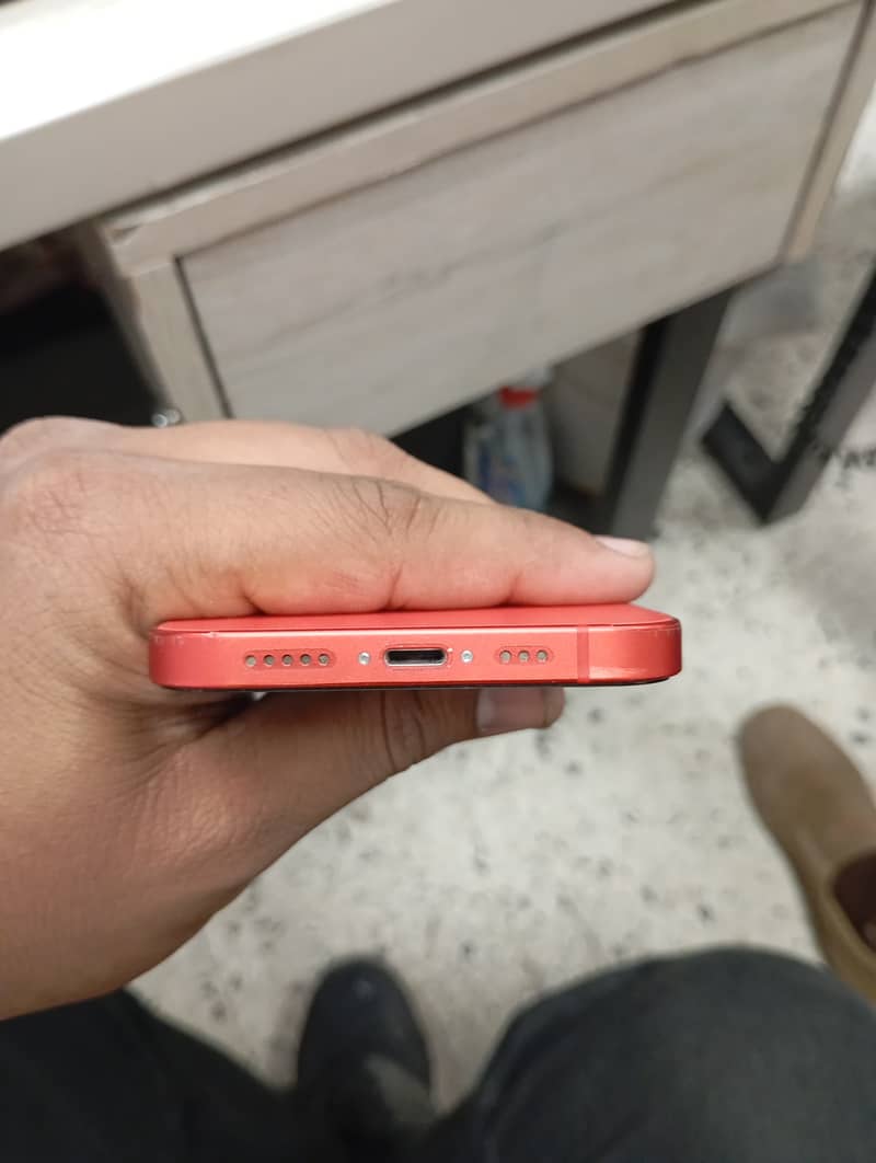Apple iPhone 12 2