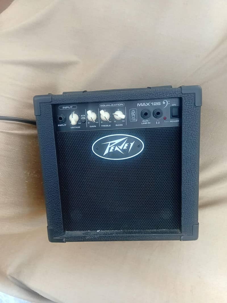 PEVAY AMPLIFIER 0