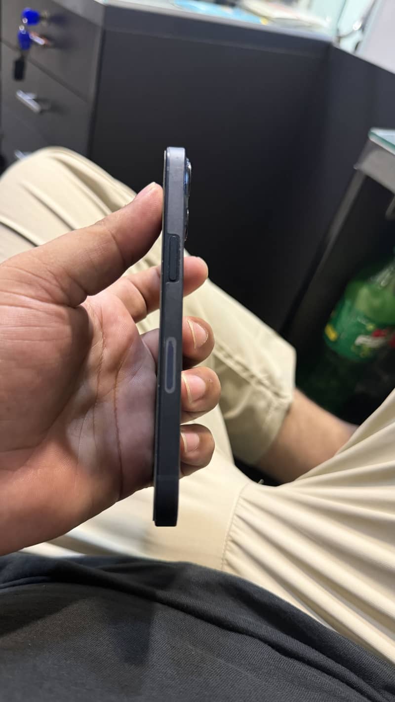 Iphone 13 2