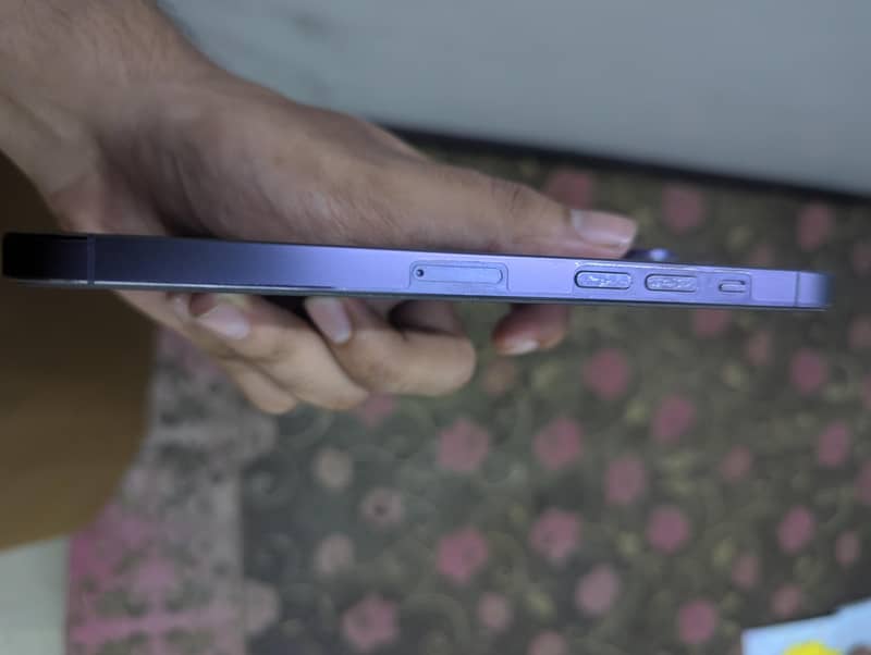 Apple iPhone 14 Pro Max 5