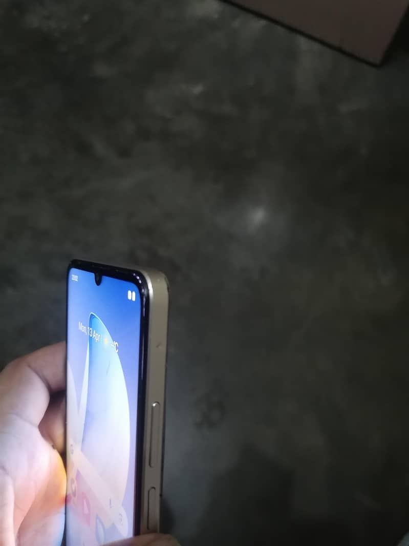 Realme note 70 (read add first) 11