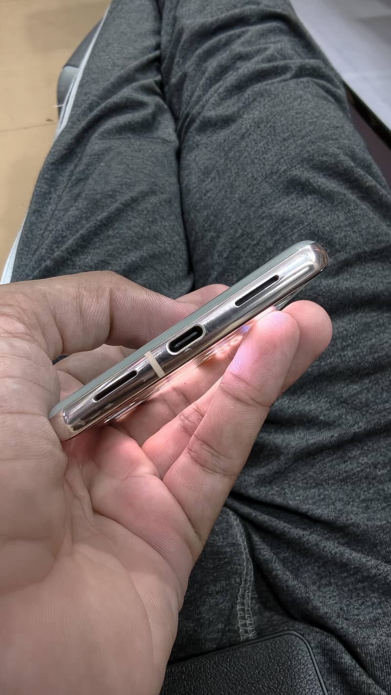 Google Pixel 7 Pro 2