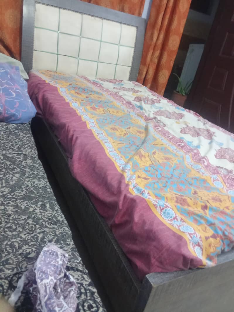 single bed 3