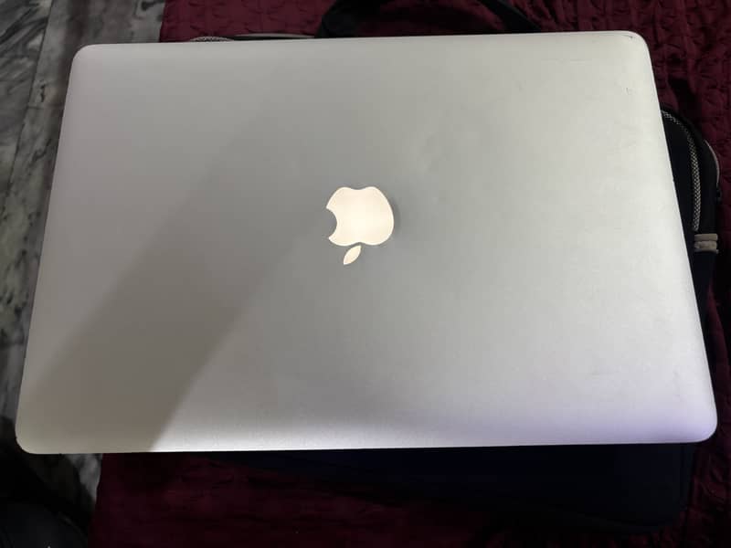 Apple MacBook Pro 2015 7