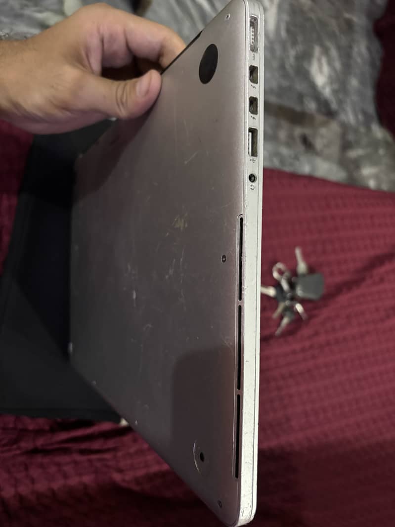 Apple MacBook Pro 2015 9