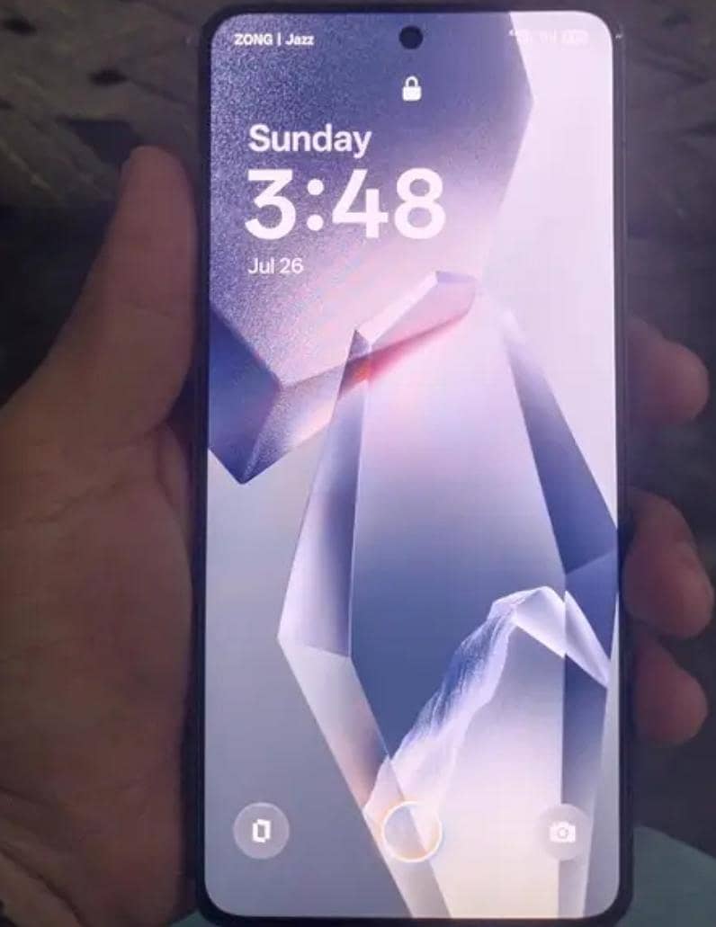 ONE PLUS ACE 5 PRO 1