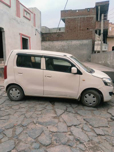 Suzuki Wagon R 2017