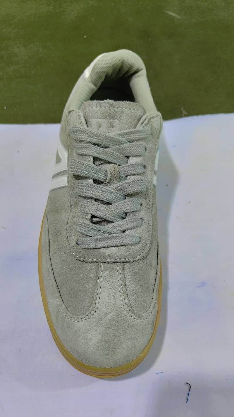 Pull & Bear Casual Shoe 1