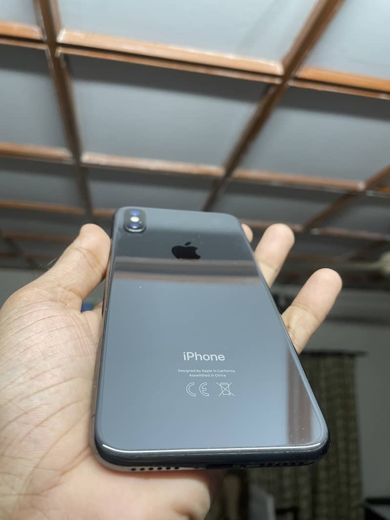 Apple iPhone X 0