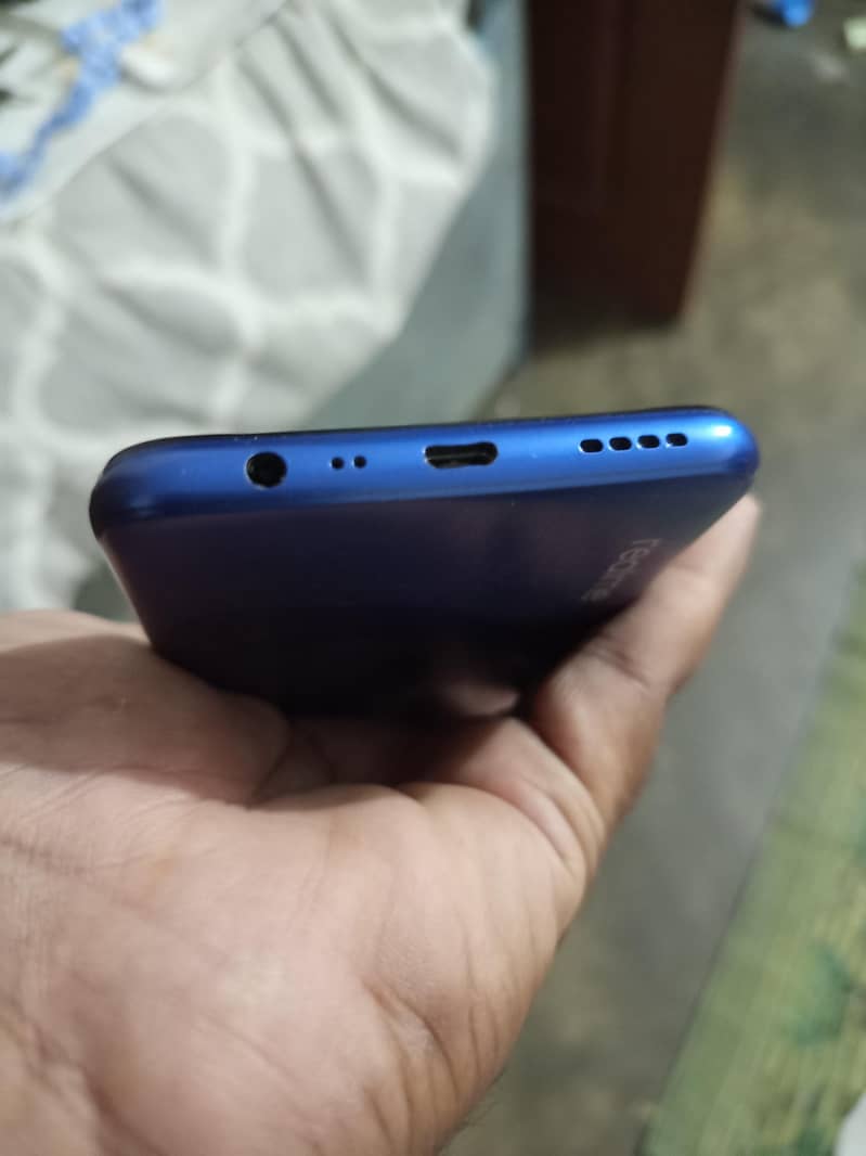 Realme C12 2