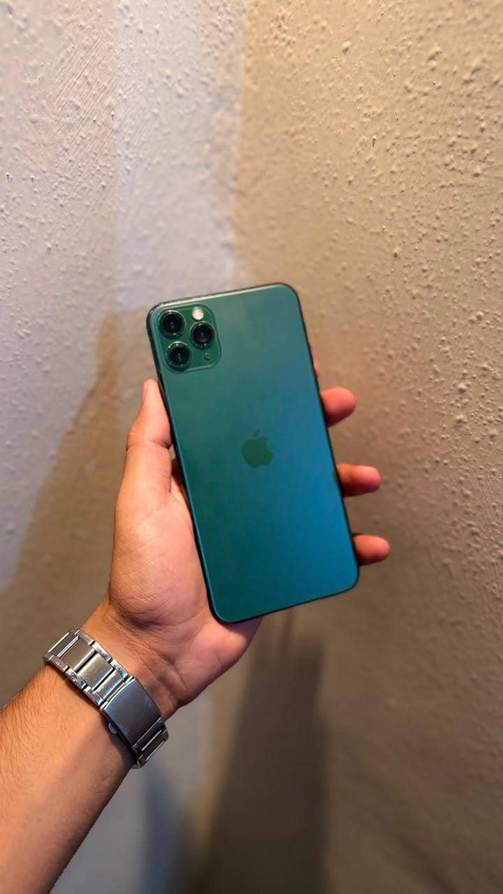 Apple iPhone 11 Pro Max 0