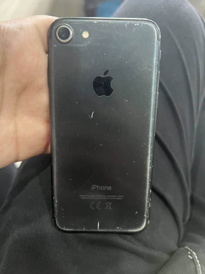 Apple iPhone 7 4