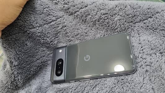 Google Pixel 8