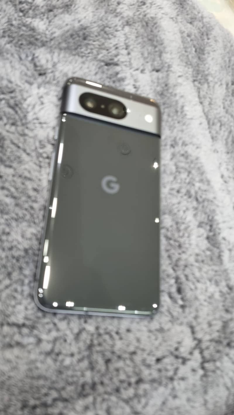 Google Pixel 8 3