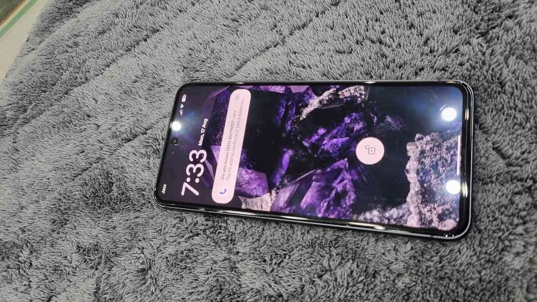 Google Pixel 8 4