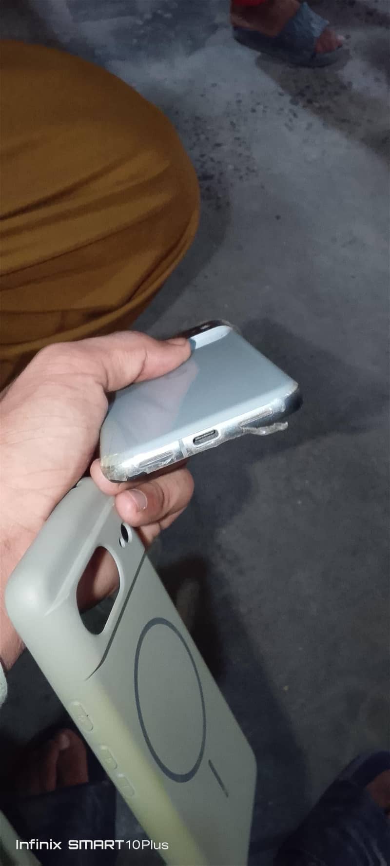 Google Pixel 8 2