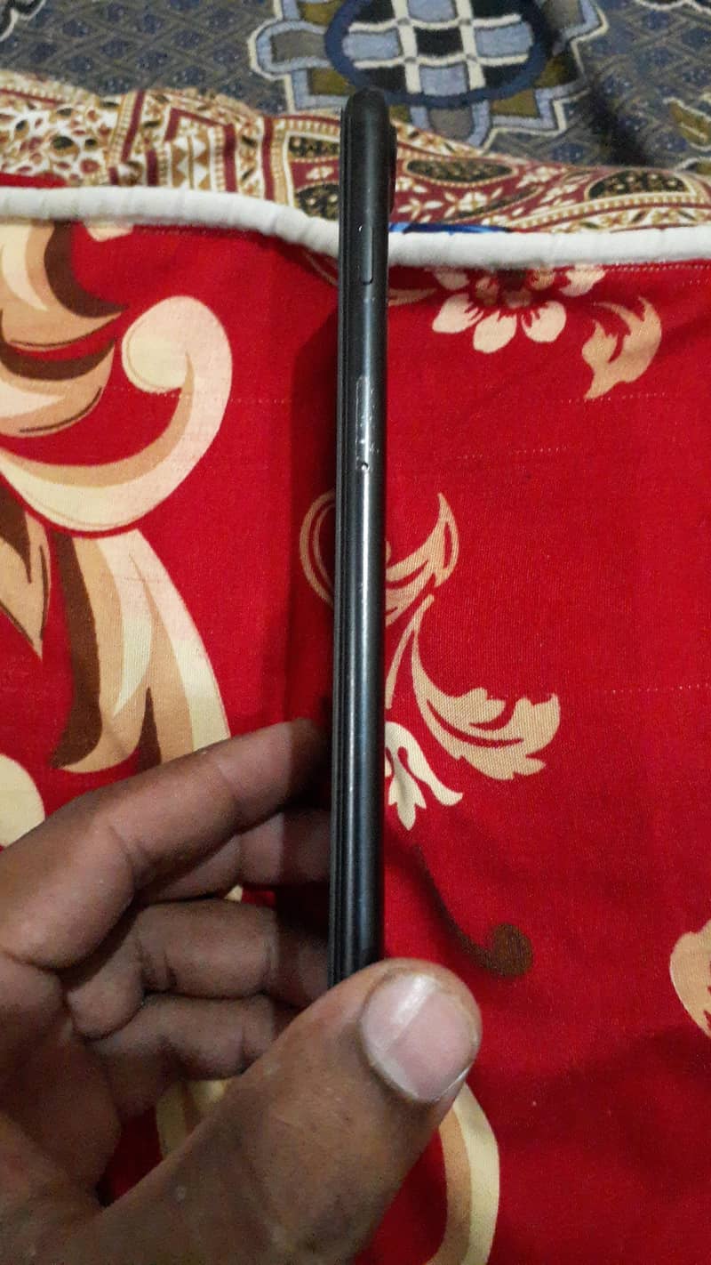 Apple iPhone 7 Plus 1