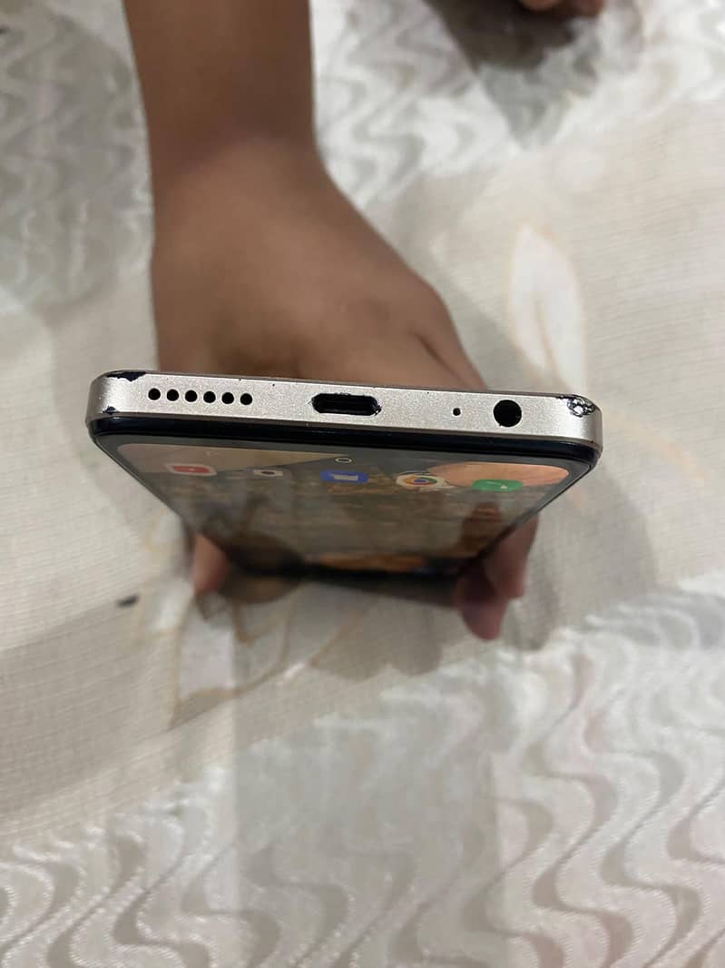 Infinix Smart 8 Plus 5