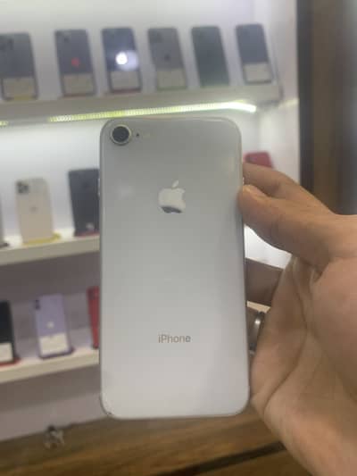 iPhone 8 (OFFER) 03275894788