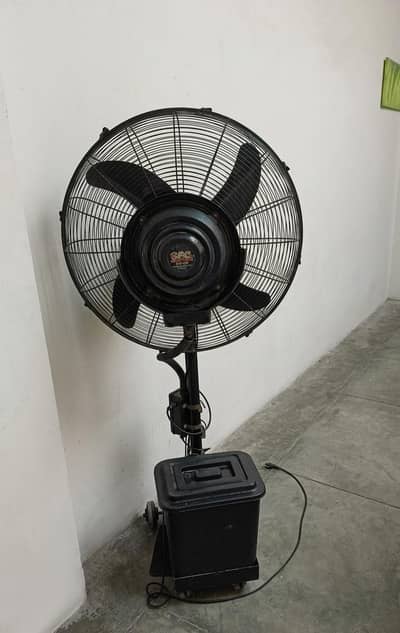 GFC mist fan. excellent condition