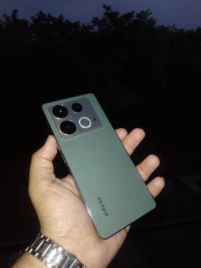 Infinix Note 40 8+8/256gb