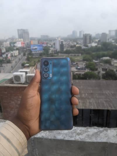 Motorola Edge 2021 8/128Gb urgent