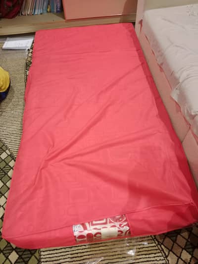 Single mattress for sale condition10/10