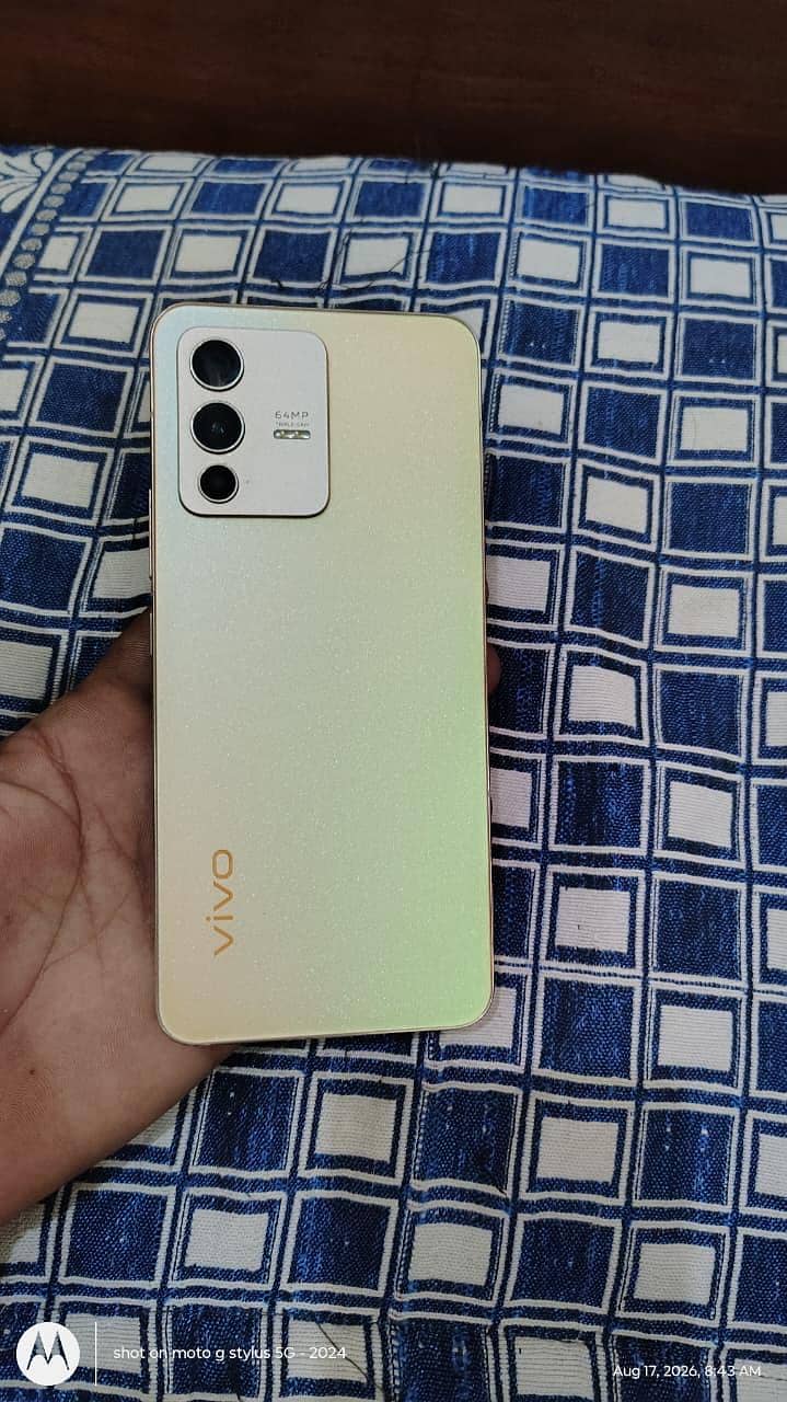 Vivo V21e 0