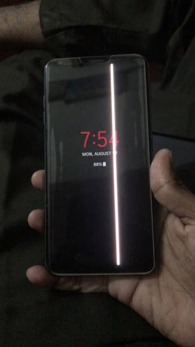 LG V30