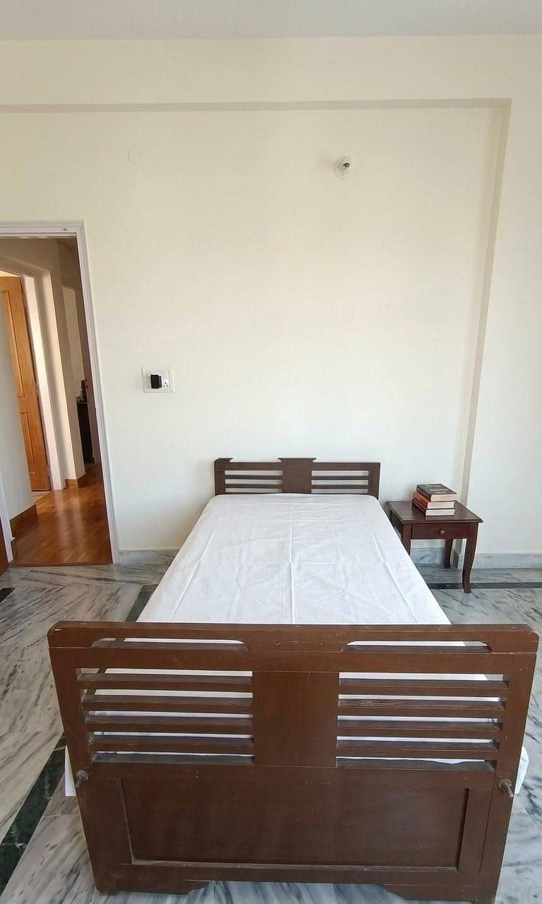 100% wooden bed , single bed , solid bed 0