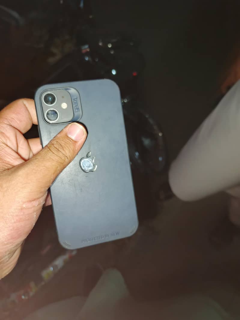Apple iPhone 11 1
