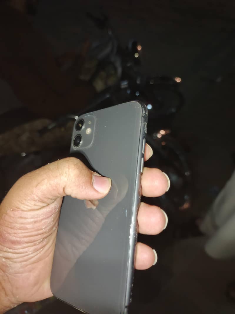 Apple iPhone 11 2