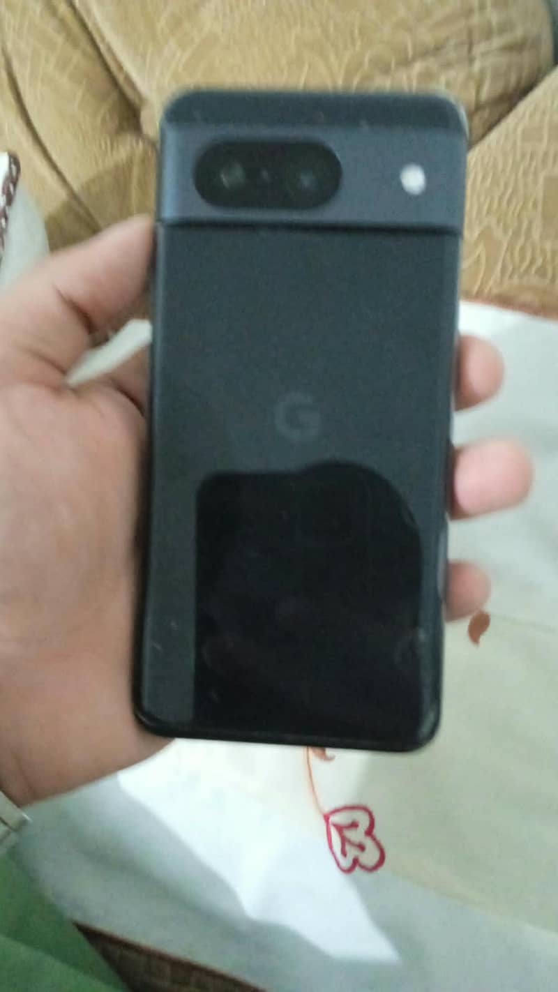 Google Pixel 8 1