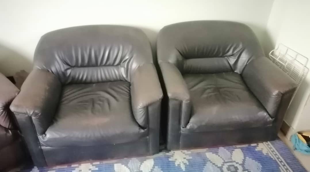 interwood sofa 1