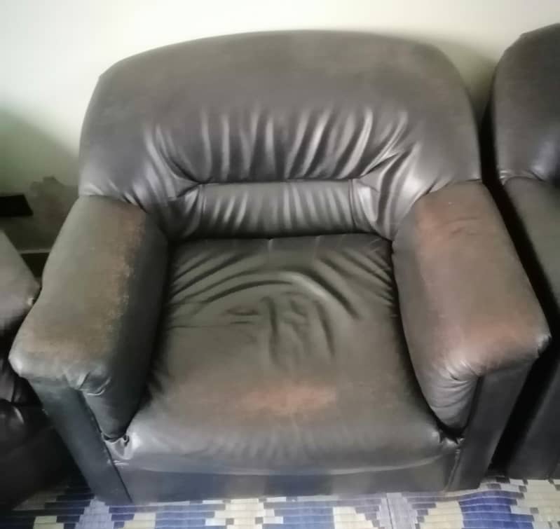 interwood sofa 3