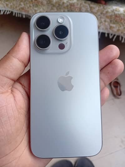 Apple iPhone 15 Pro