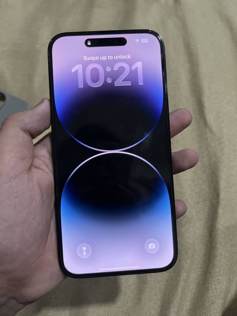 Apple iPhone 14 Pro Max 1