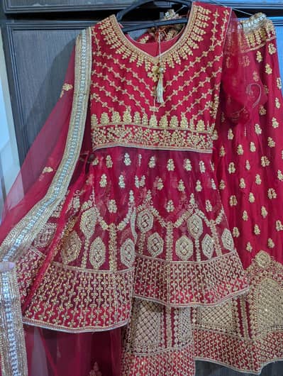 party wear dreses for sale all on different prices